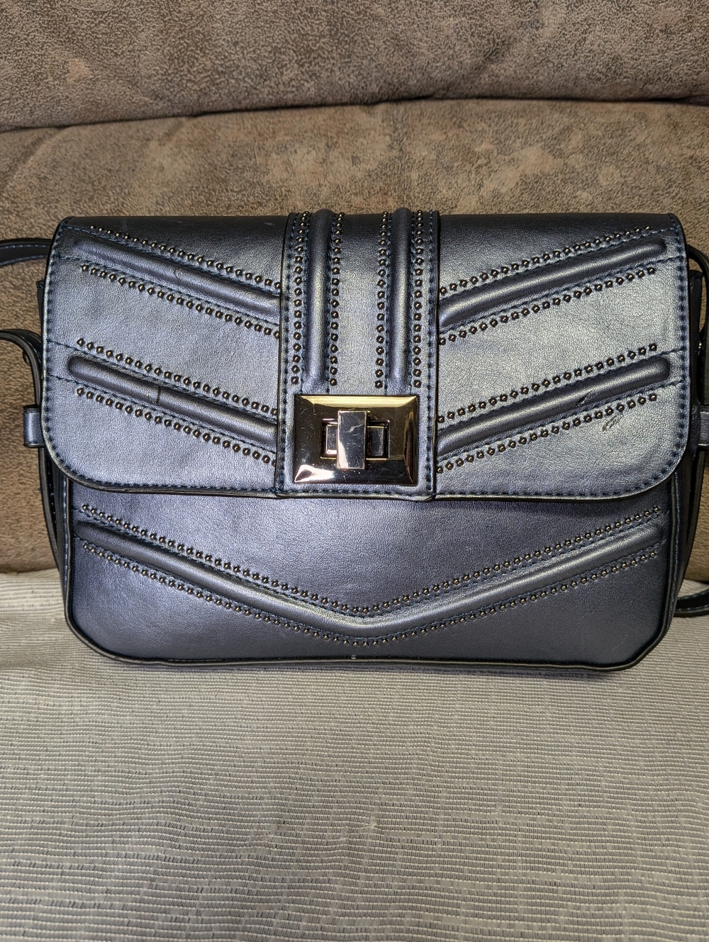 💙 INC Metallic Blue Turnlock Crossbody Bag With Front Flap Closure